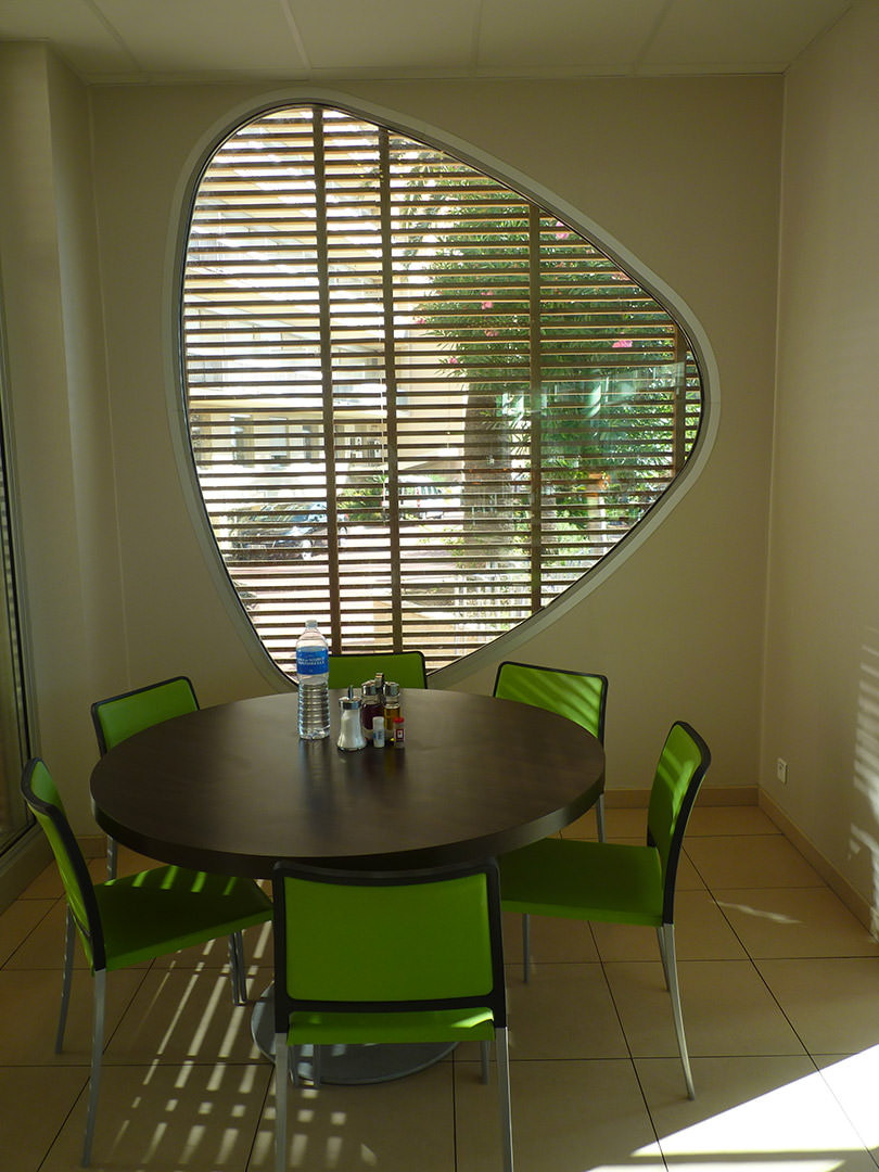 placeholder image-sq