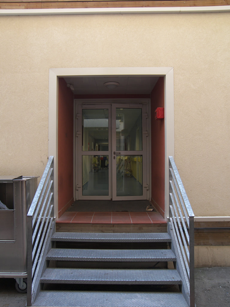 placeholder image-sq