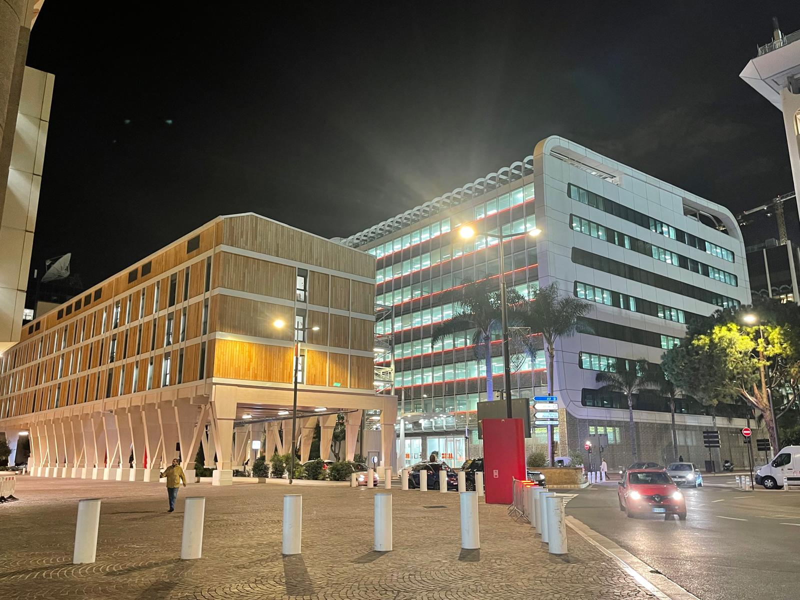 placeholder image-sq