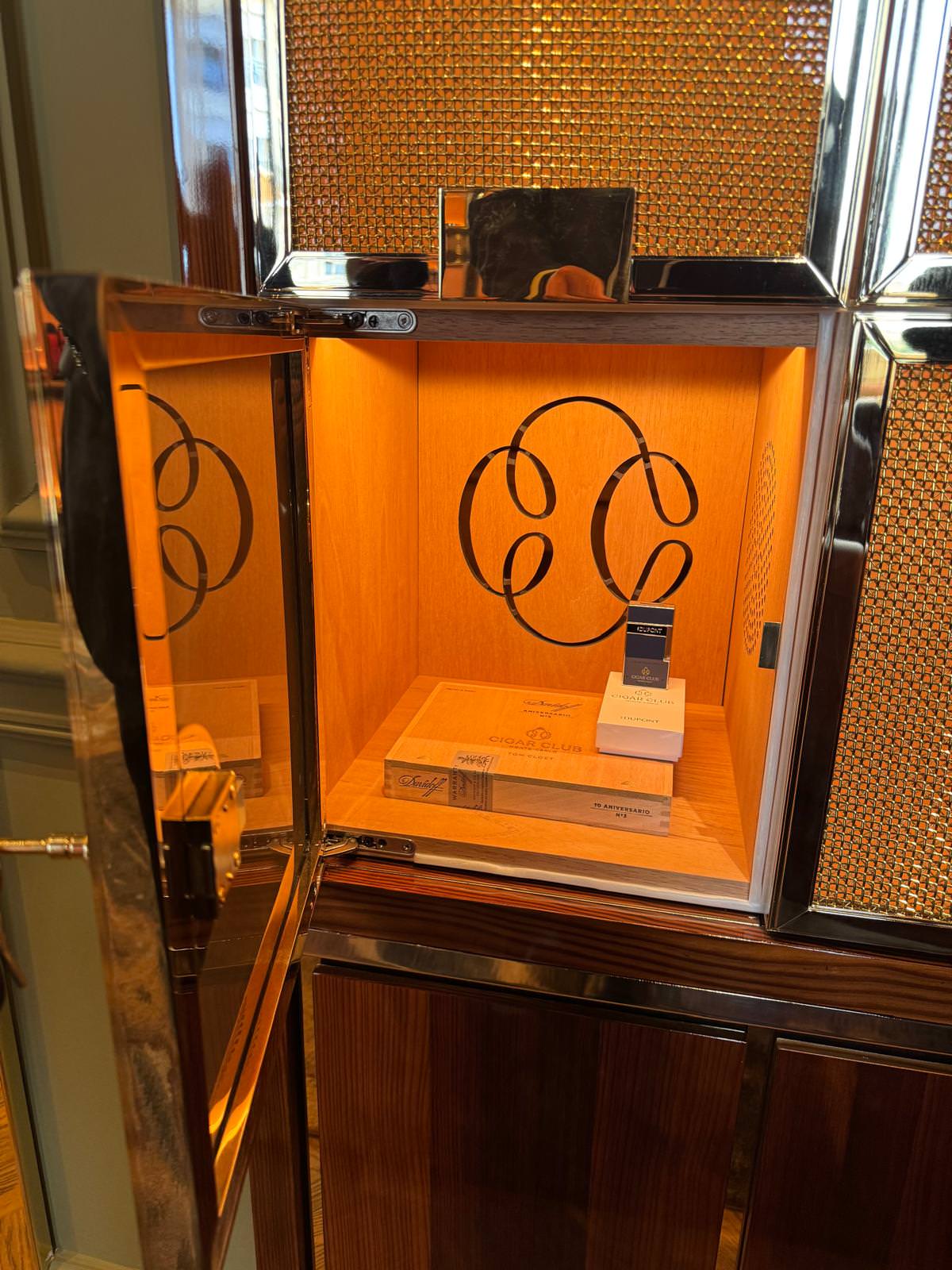 placeholder image-sq